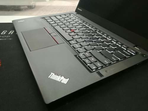 *AMAZING ULTRABOOK*Sleek*LENOVO THINKPAD ULTRABOOK T450S*i7-5600U*8GB RAM*1000GB HDD*3G*HD+*BACKLIT*